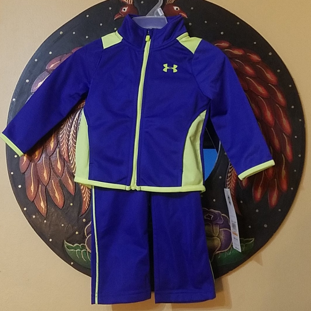 Under Armour toddler track suit 12m. NWT